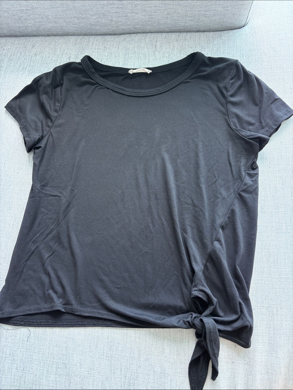 Women's Black Tie-Hem Short Sleeve Top